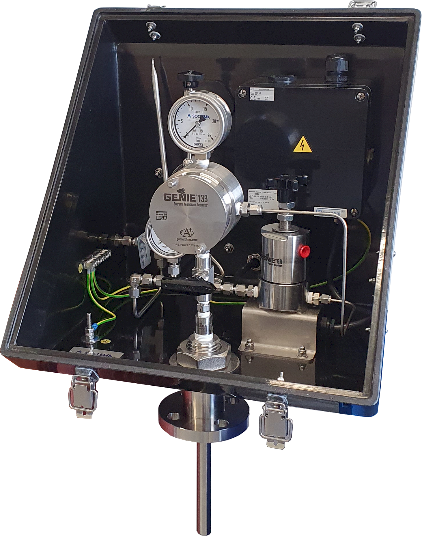 GPHV probe-mounted sampling and conditioning enclosure for refinery sites